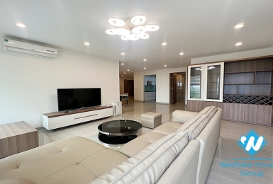 154m2, 3 bedrooms aprtment with modern furnitures for rent in L building, Ciputra